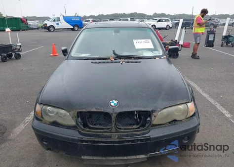 2003 BMW 330Xi from USA, damaged, VIN WBAEW53403PN31062